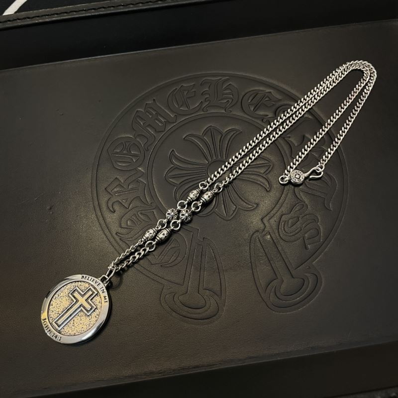 Ch*0me He**ts necklaces